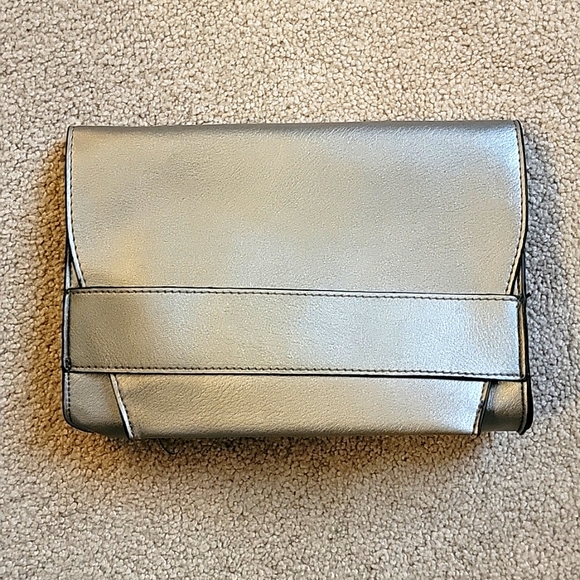 summer & rose Bags Summer Rose Crossbody Poshmark